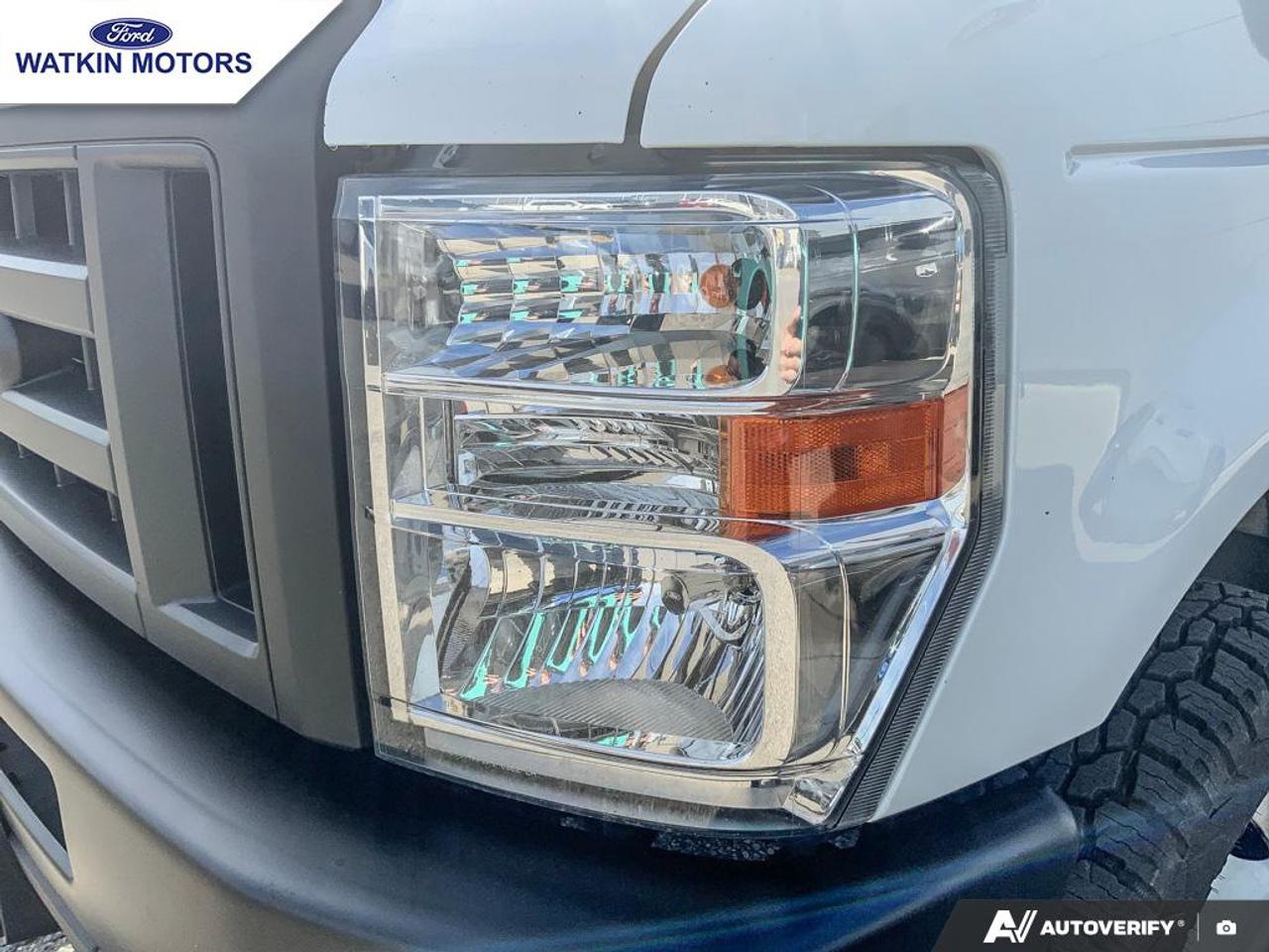 2025 Ford E-450 photo 11