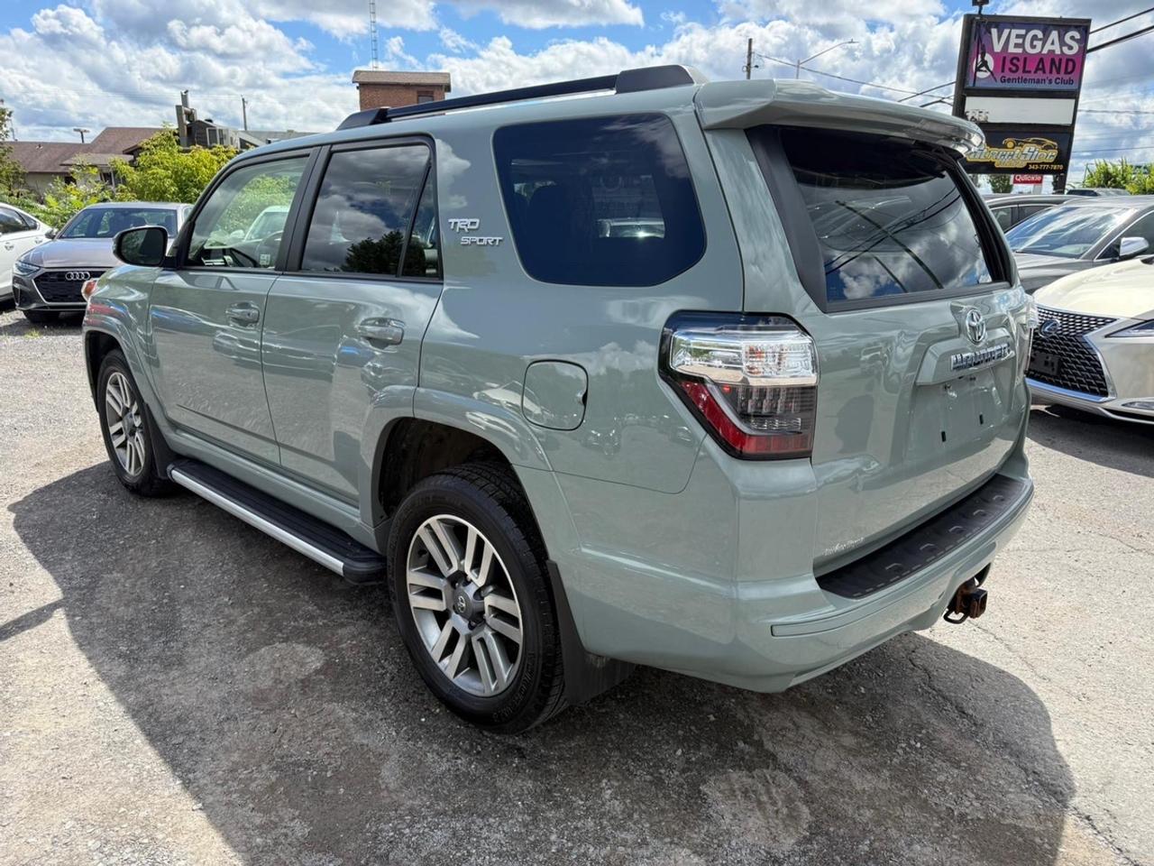 2023 Toyota 4Runner TRD Sport Photo3