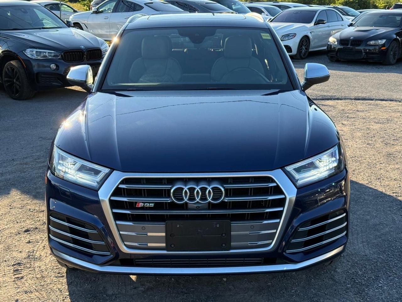 2020 Audi SQ5 Prestige Photo1