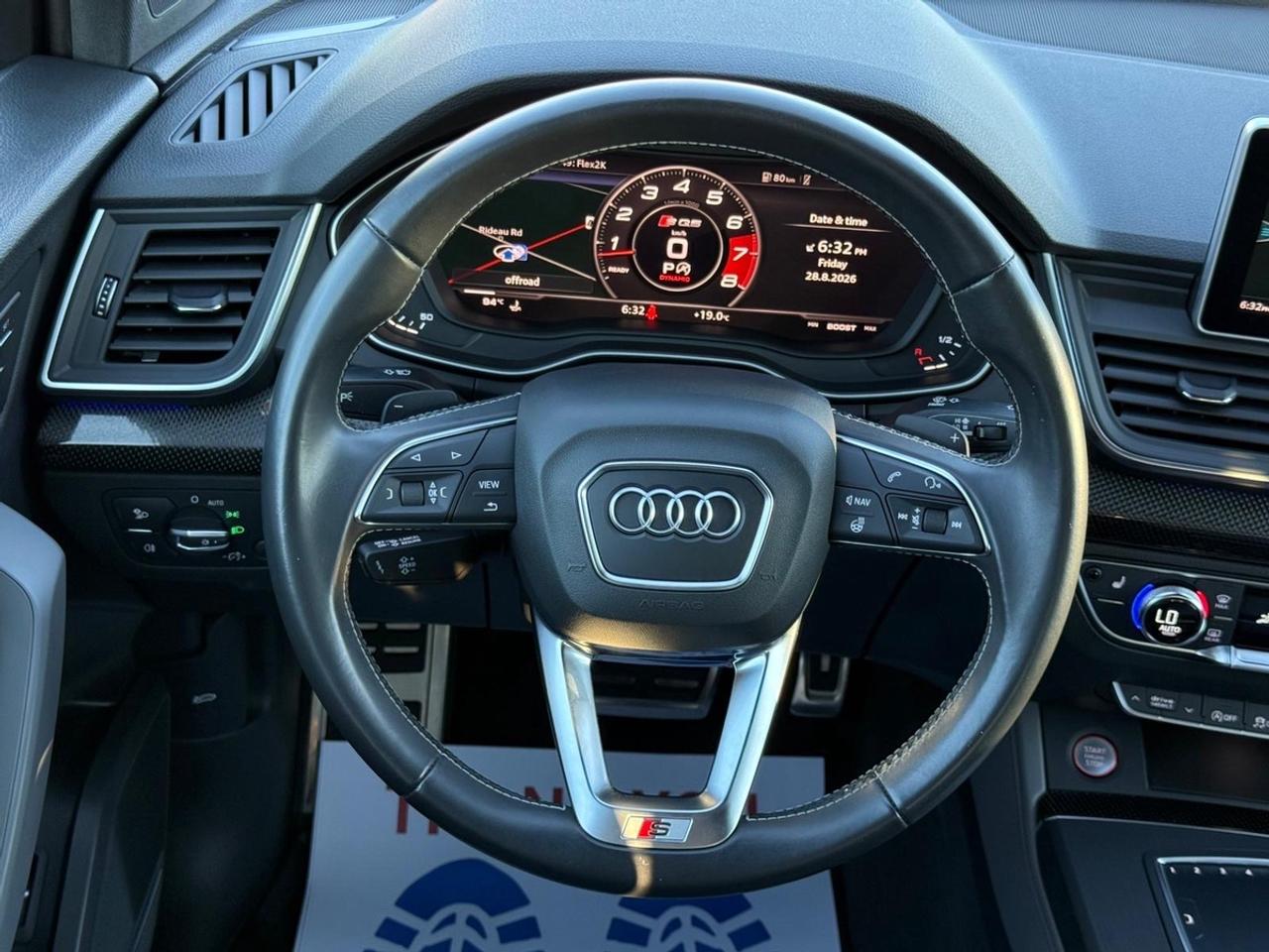 2020 Audi SQ5 Prestige Photo