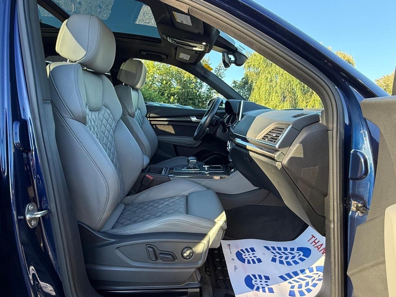 2020 Audi SQ5 Prestige Photo