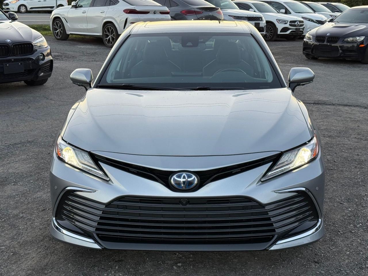 2024 Toyota Camry HYBRID XLE Photo