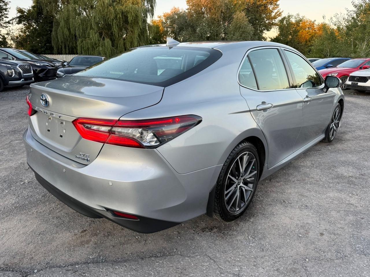 2024 Toyota Camry HYBRID XLE Photo