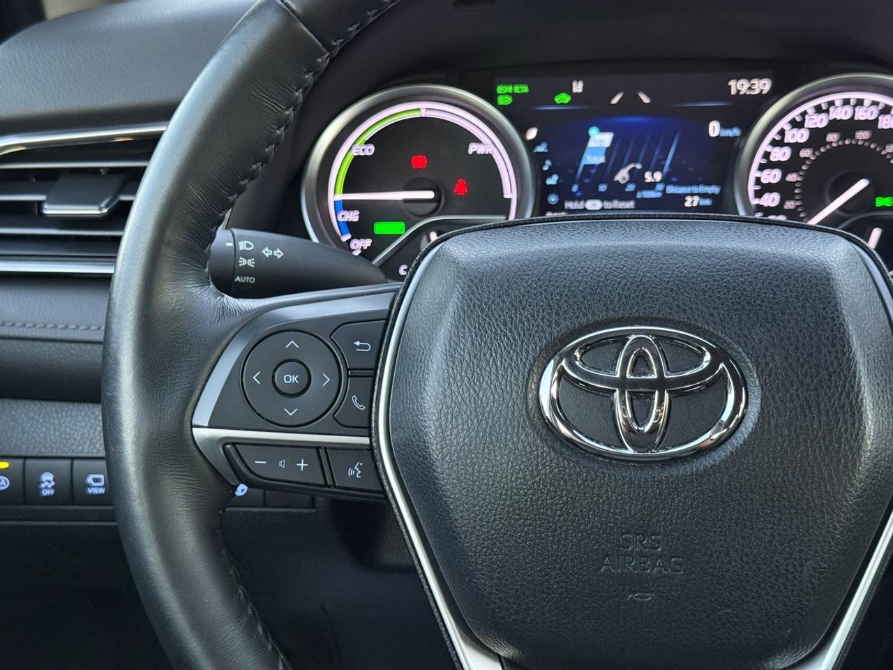2024 Toyota Camry HYBRID XLE Photo