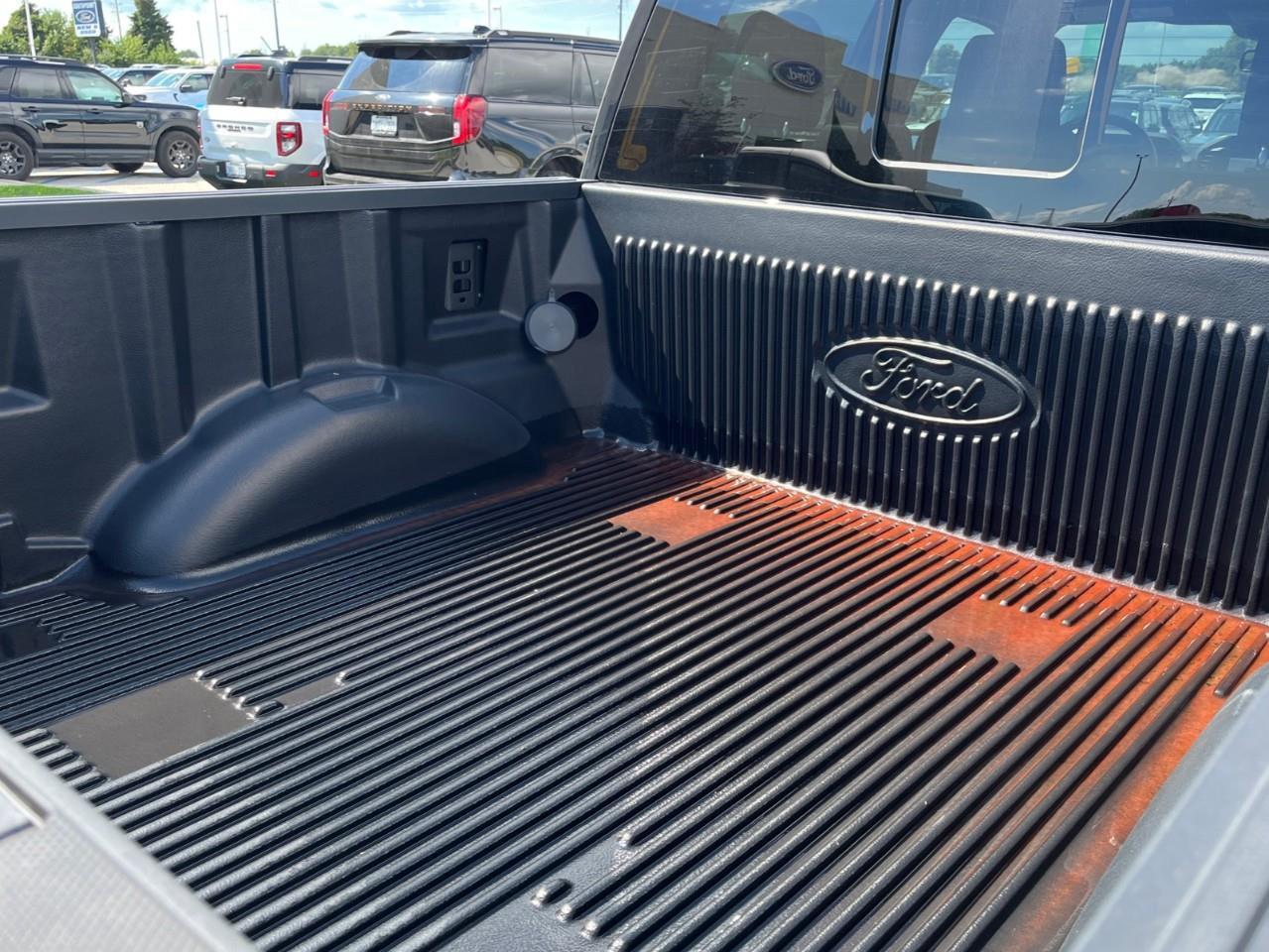 2026 Ford F-150 XLT Photo