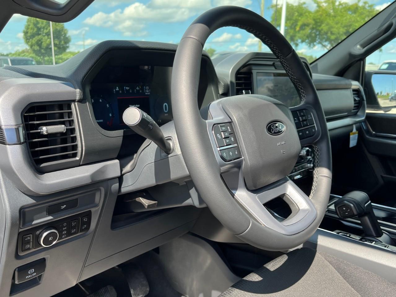 2026 Ford F-150 XLT Photo