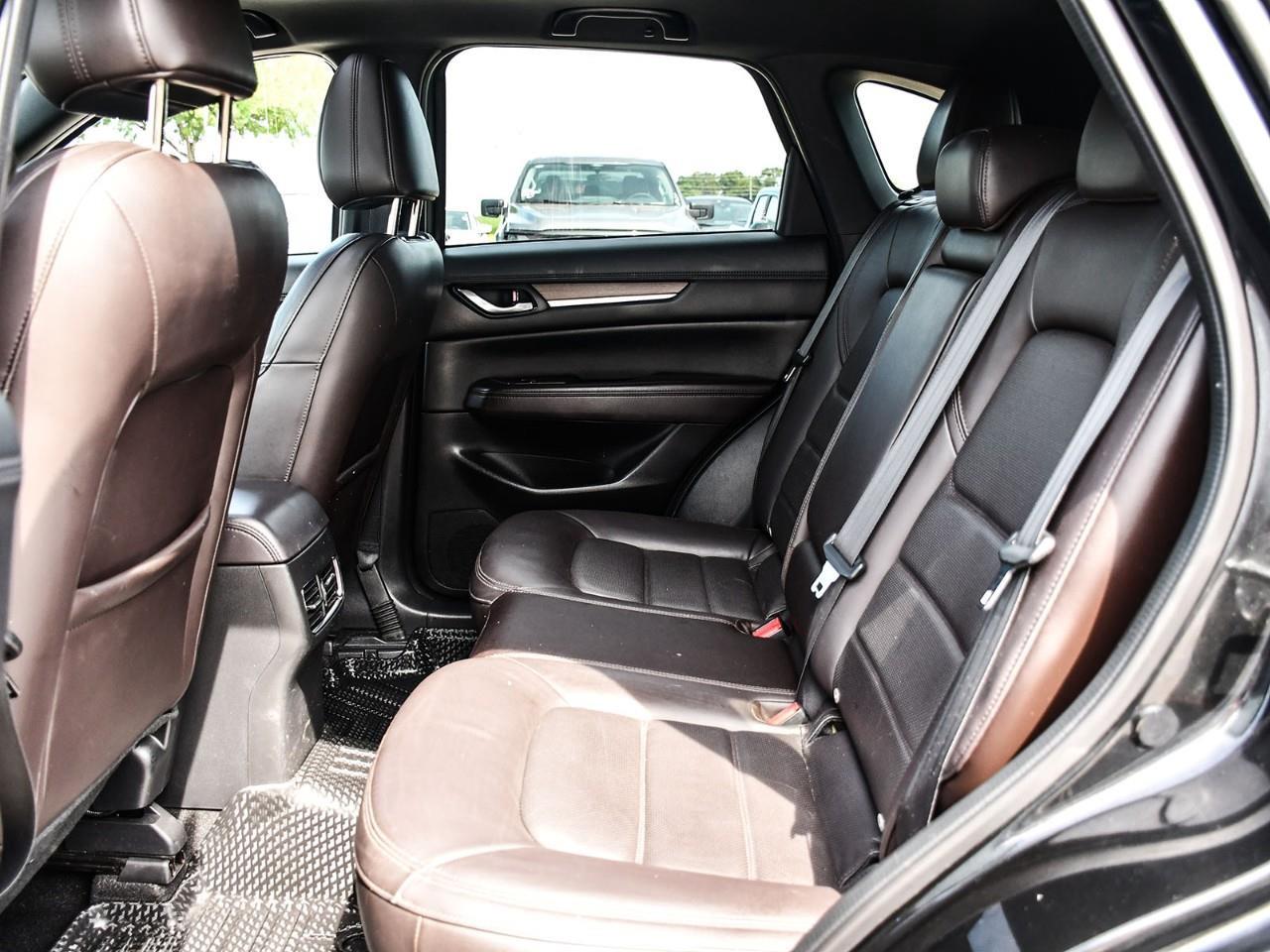 2019 Mazda CX-5 Signature NAV | SUNROOF | HTD & COOLED SEATS Photo