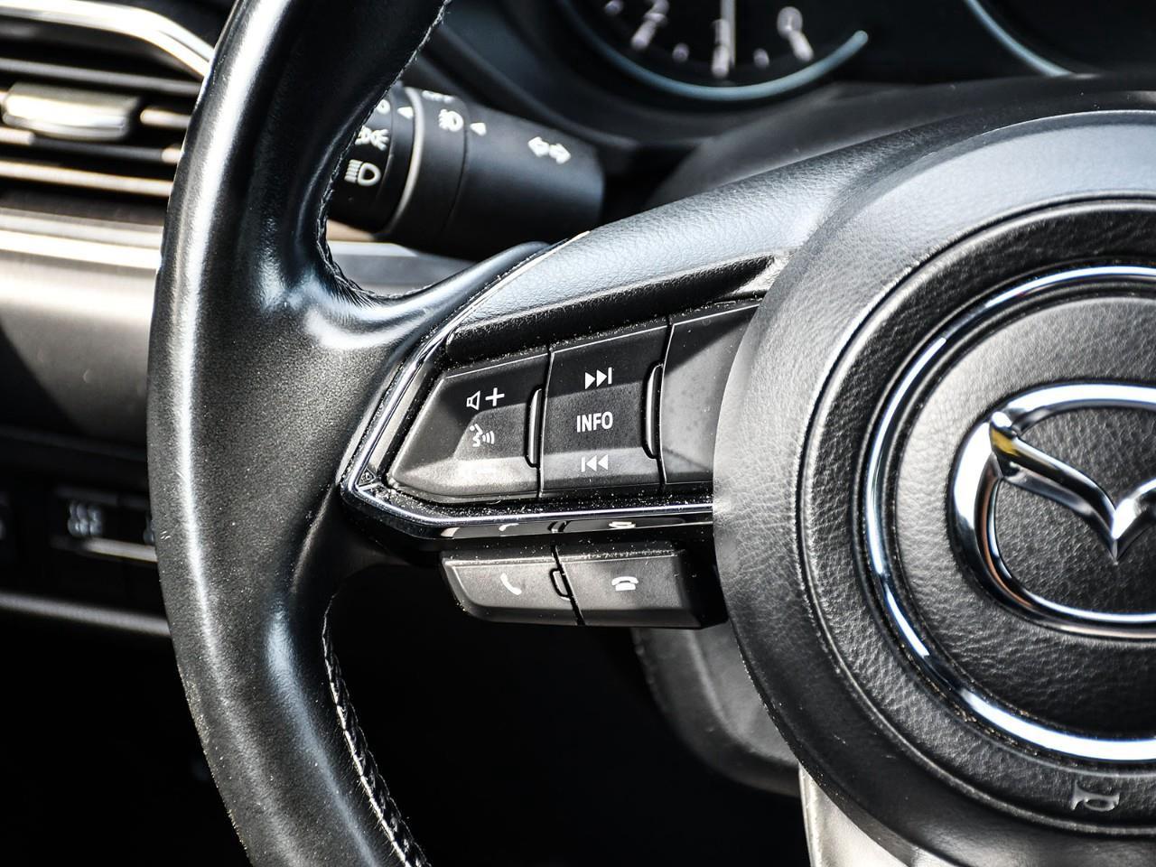 2019 Mazda CX-5 Signature NAV | SUNROOF | HTD & COOLED SEATS Photo
