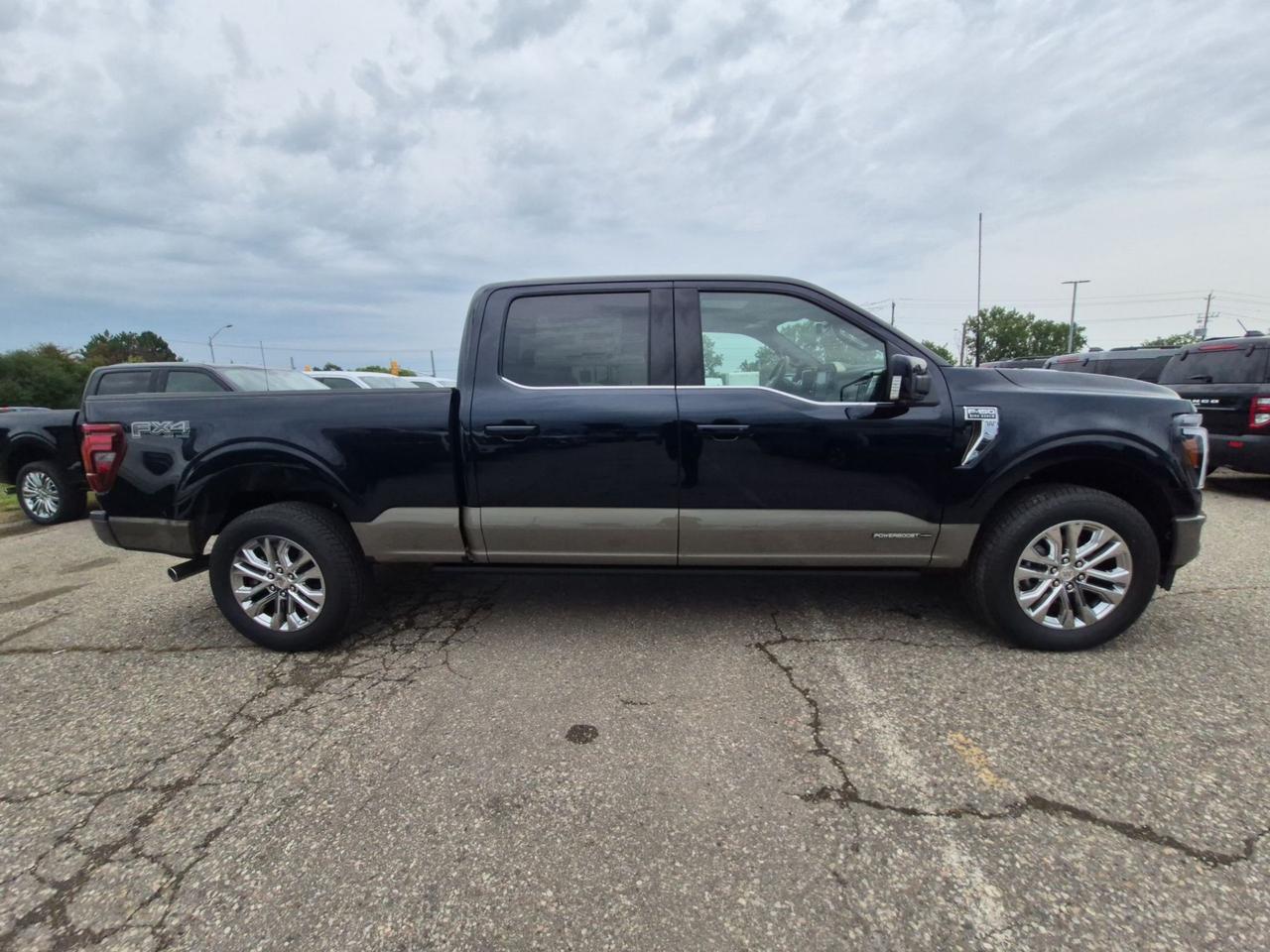 2026 Ford F-150 KING RANCH, 6.5' BOX, MOONROOF, FX4 OFF ROAD PKG Photo3
