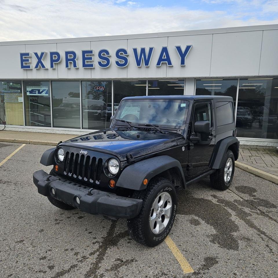 2012 Jeep Wrangler SPORT, 3.6L, V6 ENGINE, MANUAL, A/C, AS TRADED! Photo0