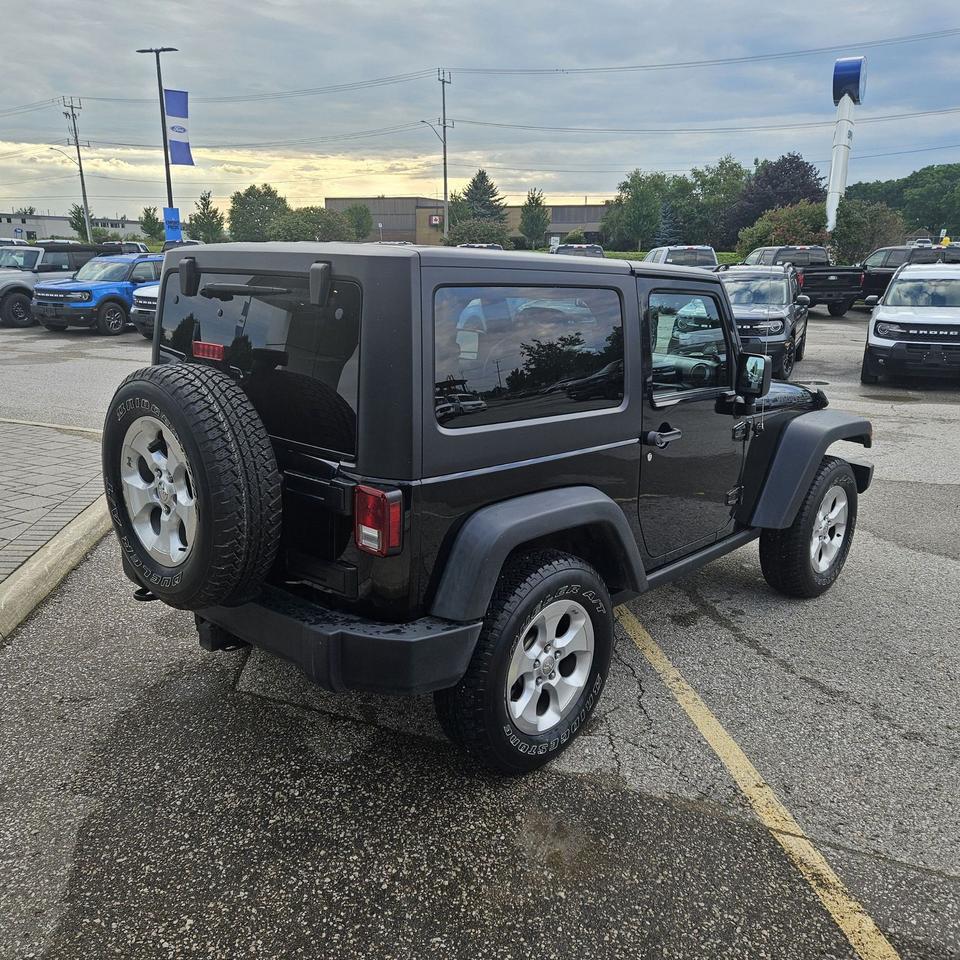 2012 Jeep Wrangler SPORT, 3.6L, V6 ENGINE, MANUAL, A/C, AS TRADED! Photo4