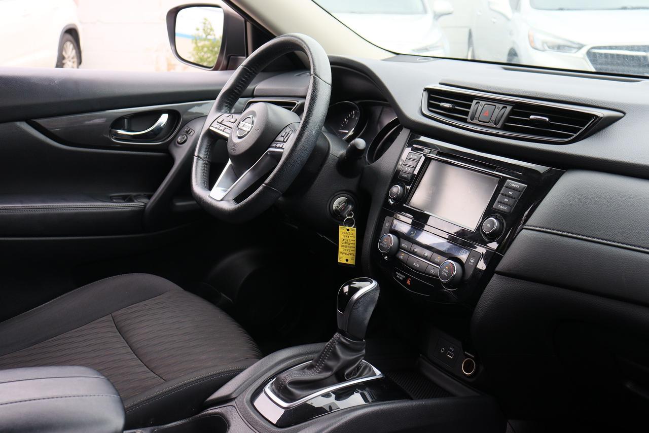 2020 Nissan Rogue SE | Cam | Alloys | Bluetooth | Tints | Clean CRFX Photo64