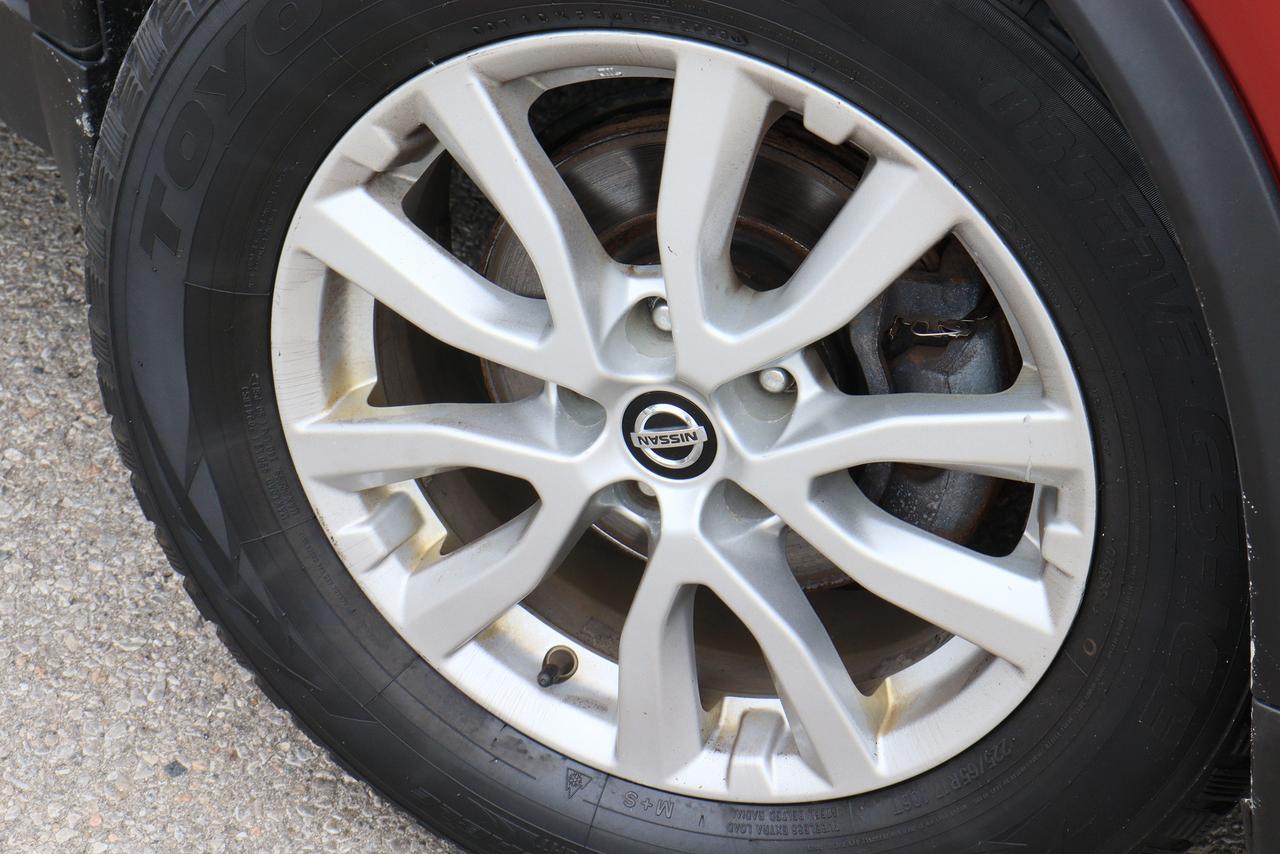 2020 Nissan Rogue SE | Cam | Alloys | Bluetooth | Tints | Clean CRFX Photo12