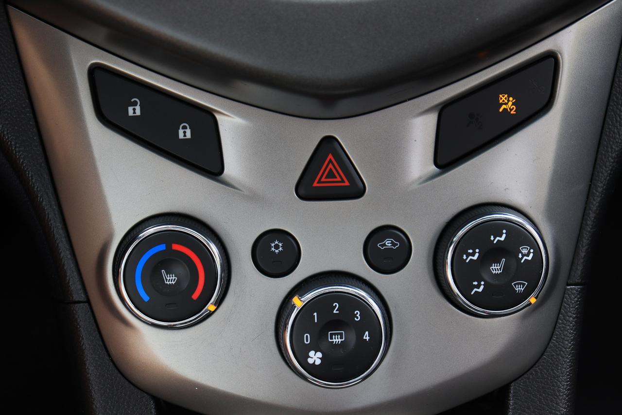 2014 Chevrolet Sonic LT | Auto | Sunroof | Alloys | Fog Lights & More! Photo23