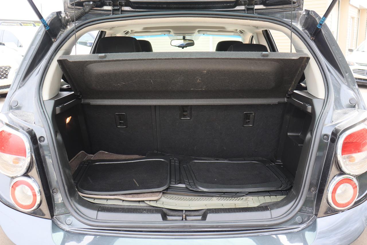 2014 Chevrolet Sonic LT | Auto | Sunroof | Alloys | Fog Lights & More! Photo27