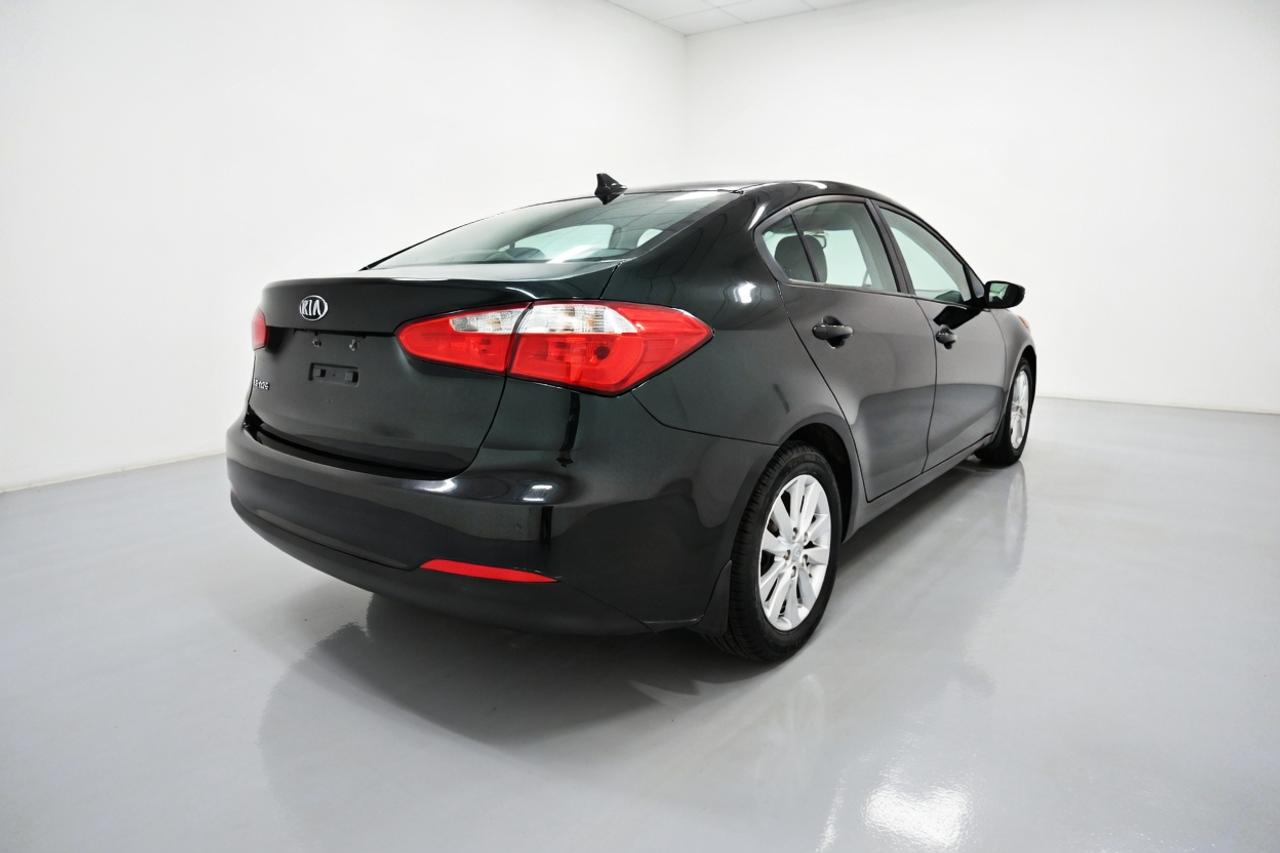 2015 Kia Forte LX+ LOW KM.ALL SERVICE RECORDS.0 CLAIM Photo
