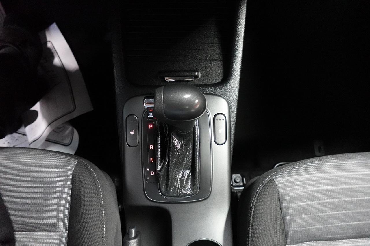 2015 Kia Forte LX+ LOW KM.ALL SERVICE RECORDS.0 CLAIM Photo