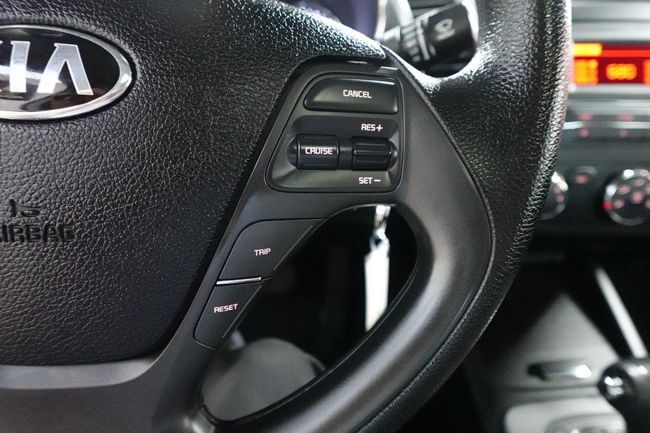 2015 Kia Forte LX+ LOW KM.ALL SERVICE RECORDS.0 CLAIM Photo