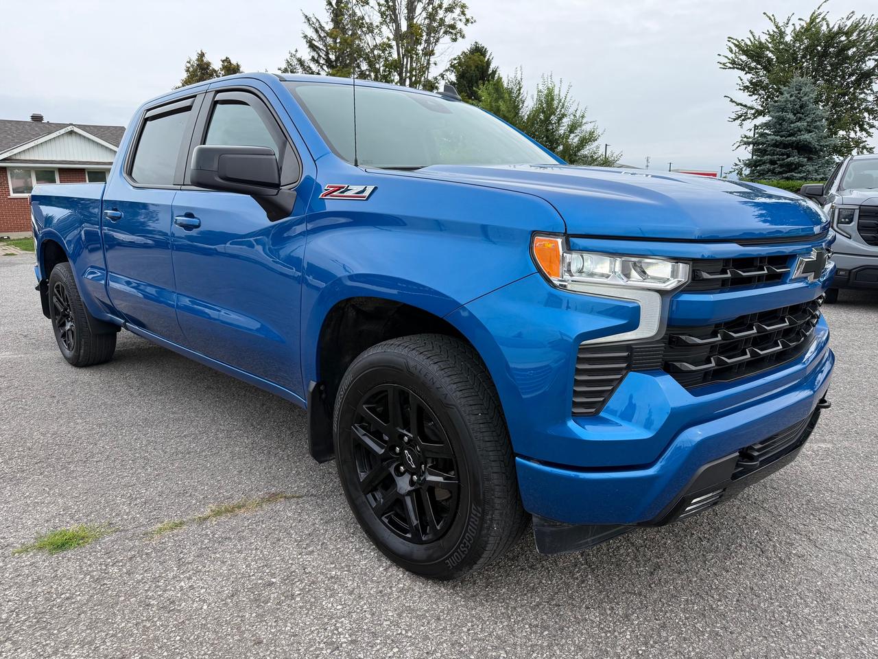 2023 Chevrolet Silverado 1500 RST 6.2L! Heated Steering and Seats ! Photo