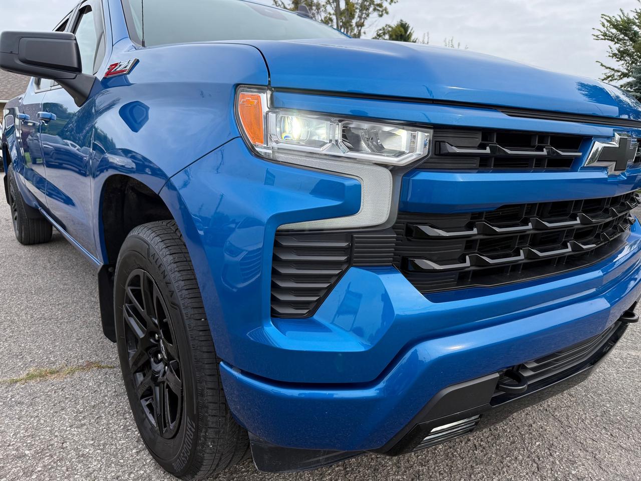 2023 Chevrolet Silverado 1500 RST 6.2L! Heated Steering and Seats ! Photo