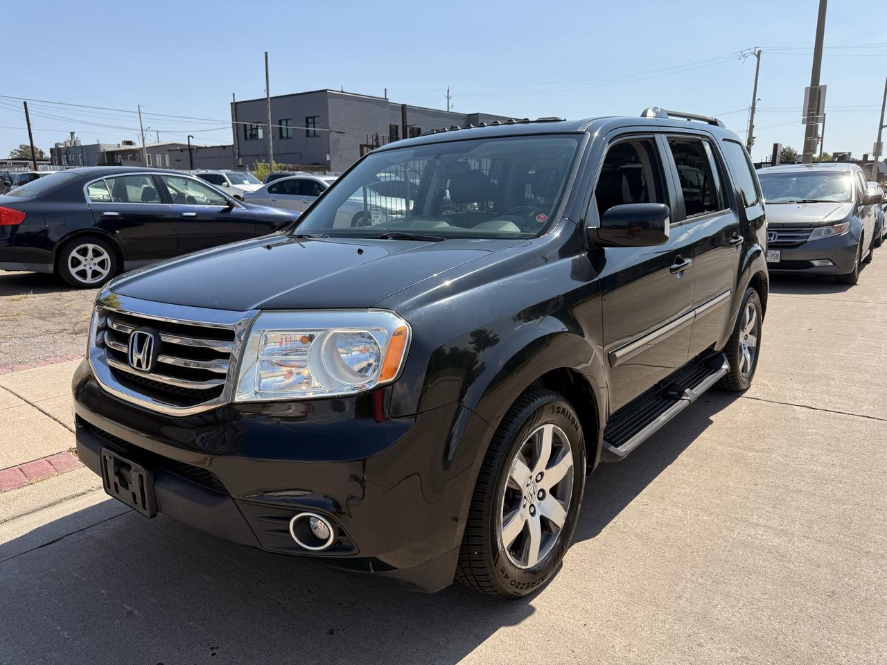 <p>2013 Honda Pilot 4WD 4dr Touring,8 passenger,excellent conditions,2 previous owners,clean carfax,safetied/certified included in the price call 2897002277 or 9053128999</p><p>visit gcmotors.ca for carfax or click/paste here: https://vhr.carfax.ca/?id=jV3DEbkALiTrzHkS8P1QVso+lN4xlxAP#vhr-summary</p>
