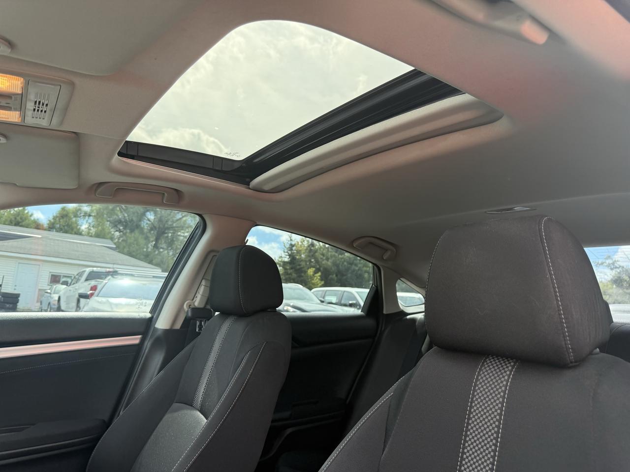 2019 Honda Civic EX *automatic *CERTIFIED Photo