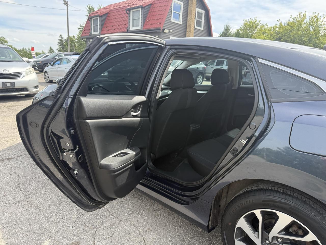 2019 Honda Civic EX *automatic *CERTIFIED Photo