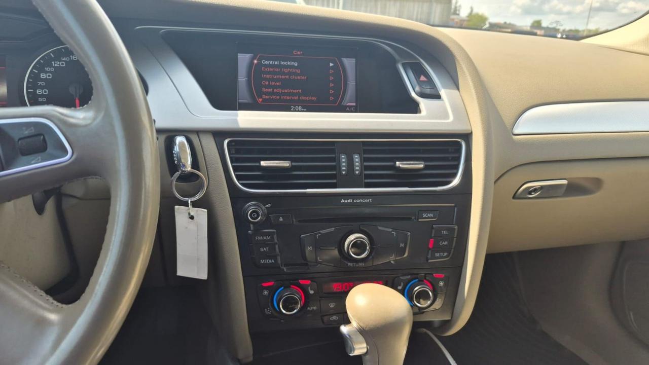 2012 Audi A4 2.0T PREMIUM, AWD, ONLY 82,000KMS, AUTO, CERTIFIED Photo
