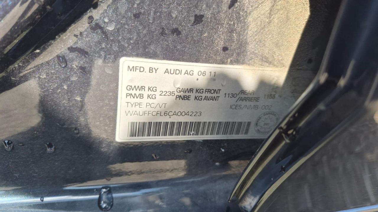 2012 Audi A4 2.0T PREMIUM, AWD, ONLY 82,000KMS, AUTO, CERTIFIED Photo