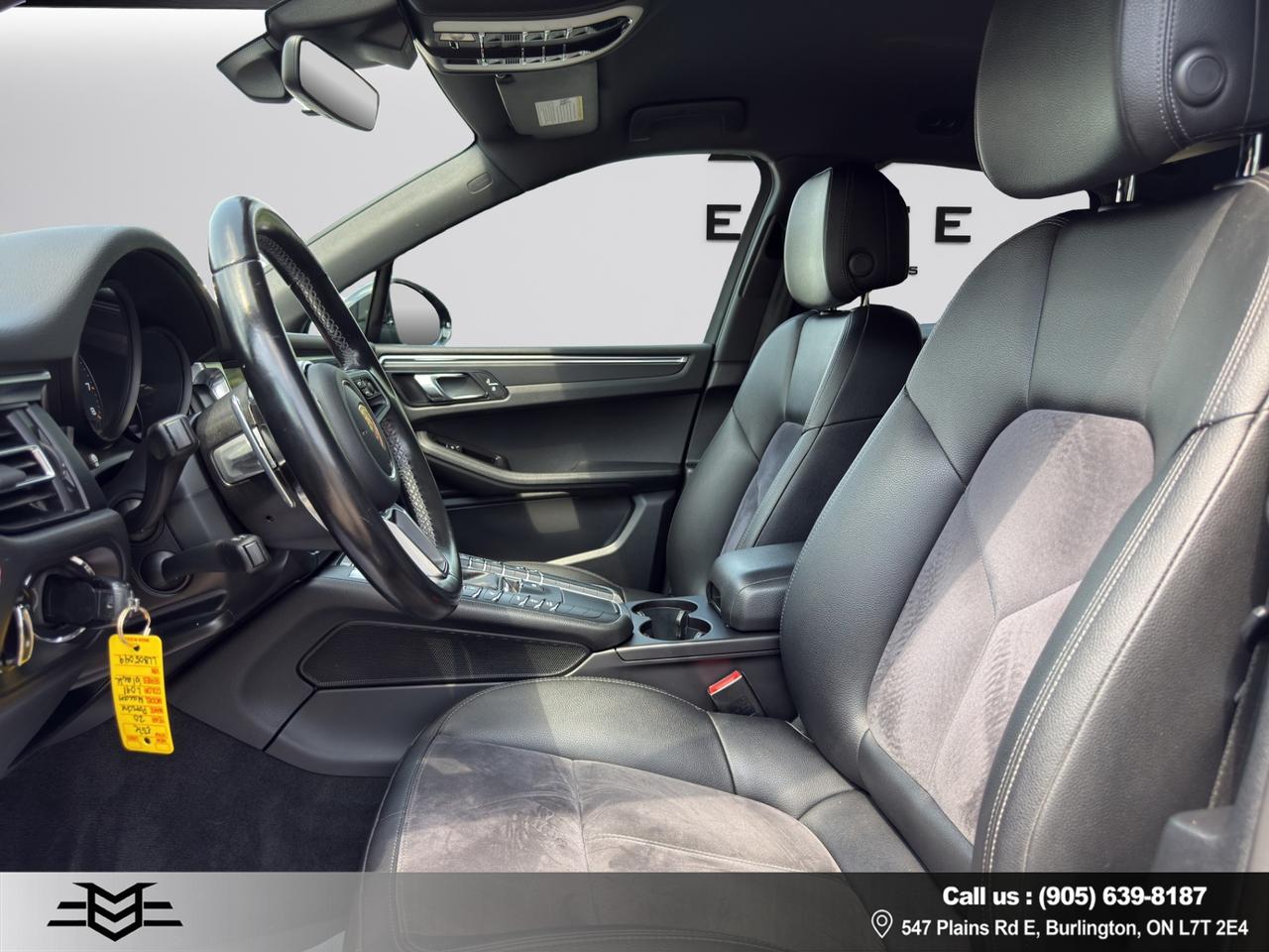 2020 Porsche Macan AWD - Navigation - Leather - Sunroof !! Photo
