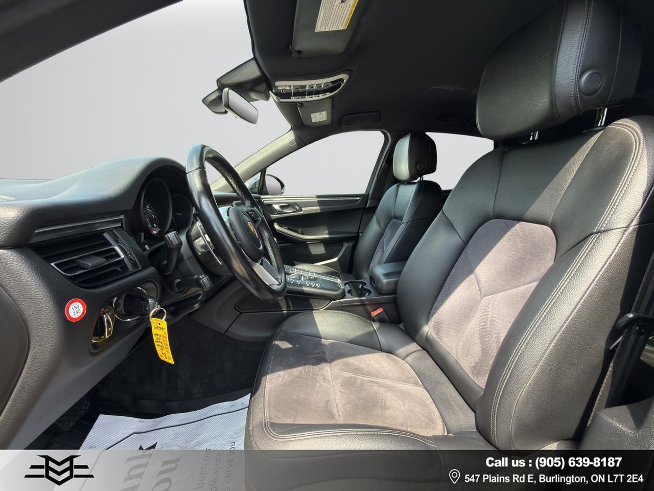 2020 Porsche Macan AWD - Navigation - Leather - Sunroof !! Photo