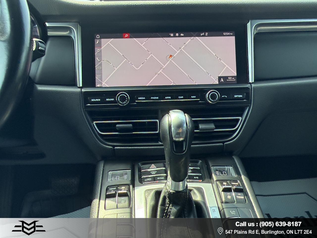 2020 Porsche Macan AWD - Navigation - Leather - Sunroof !! Photo