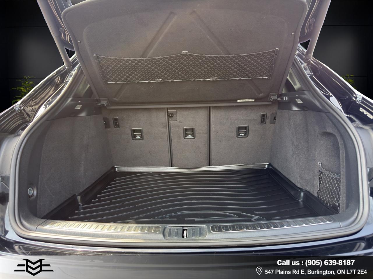 2020 Porsche Macan AWD - Navigation - Leather - Sunroof !! Photo