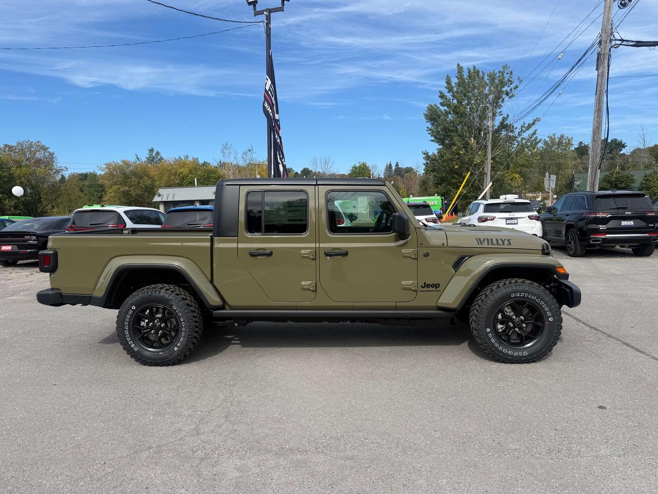 2027 Jeep Gladiator Willys 4x4 Photo