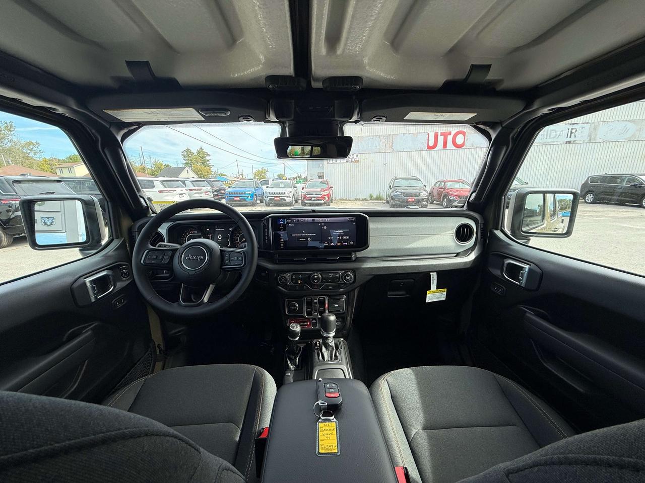 2027 Jeep Gladiator Willys 4x4 Photo