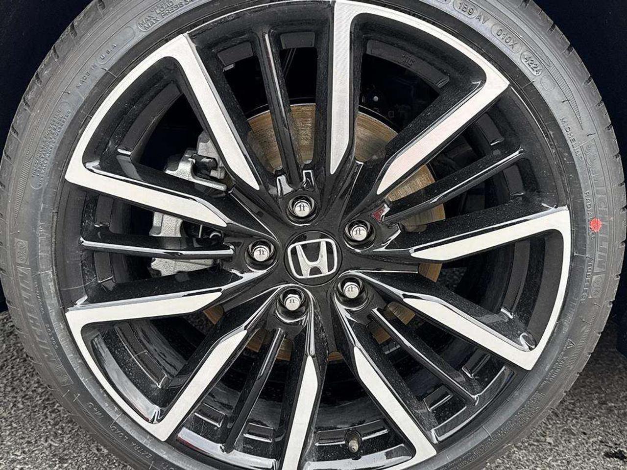 14703558.833180598