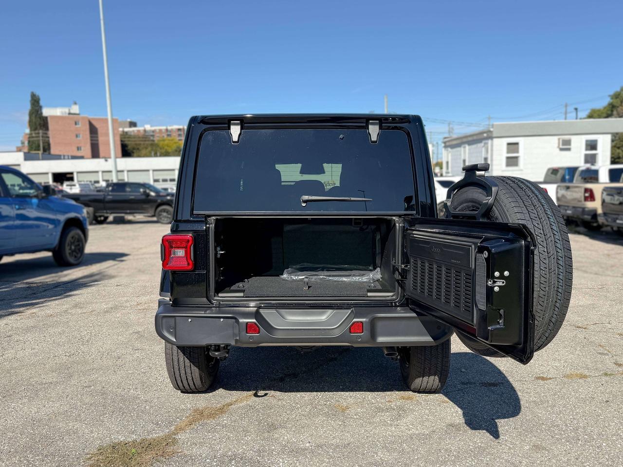 2027 Jeep Wrangler Sahara 4 Door 4x4 Photo