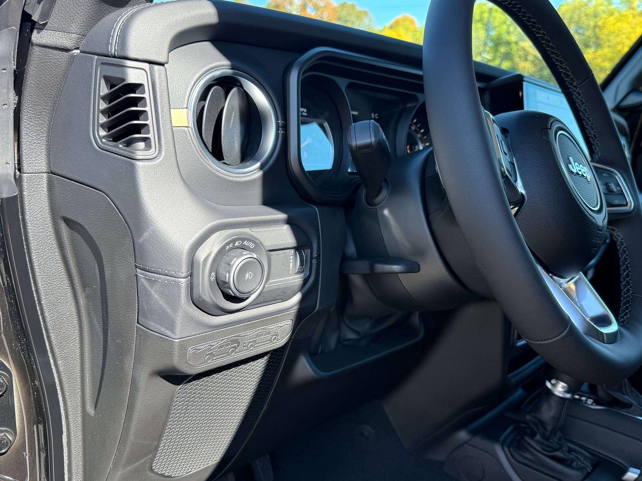2027 Jeep Wrangler Sahara 4 Door 4x4 Photo