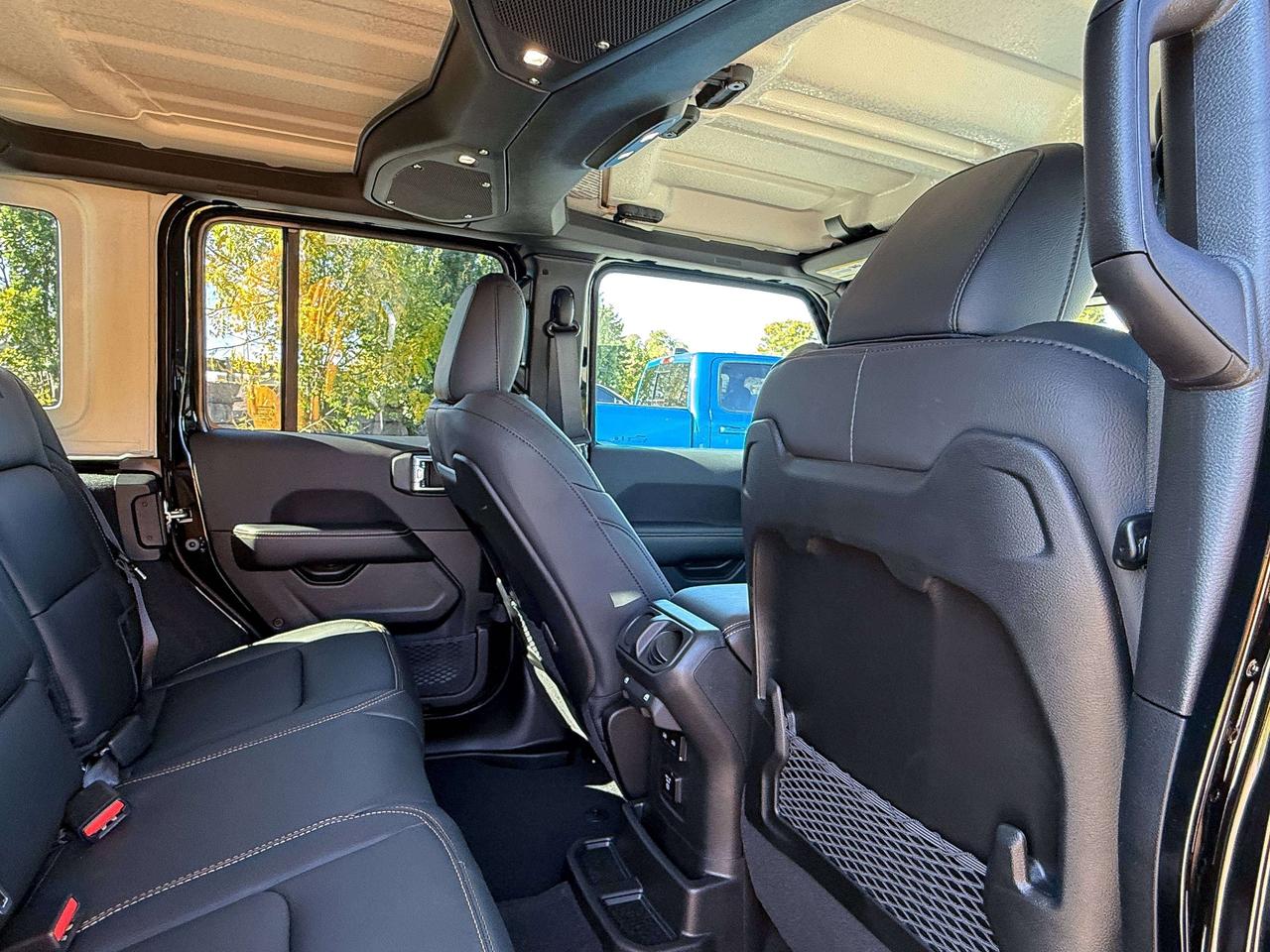 2027 Jeep Wrangler Sahara 4 Door 4x4 Photo