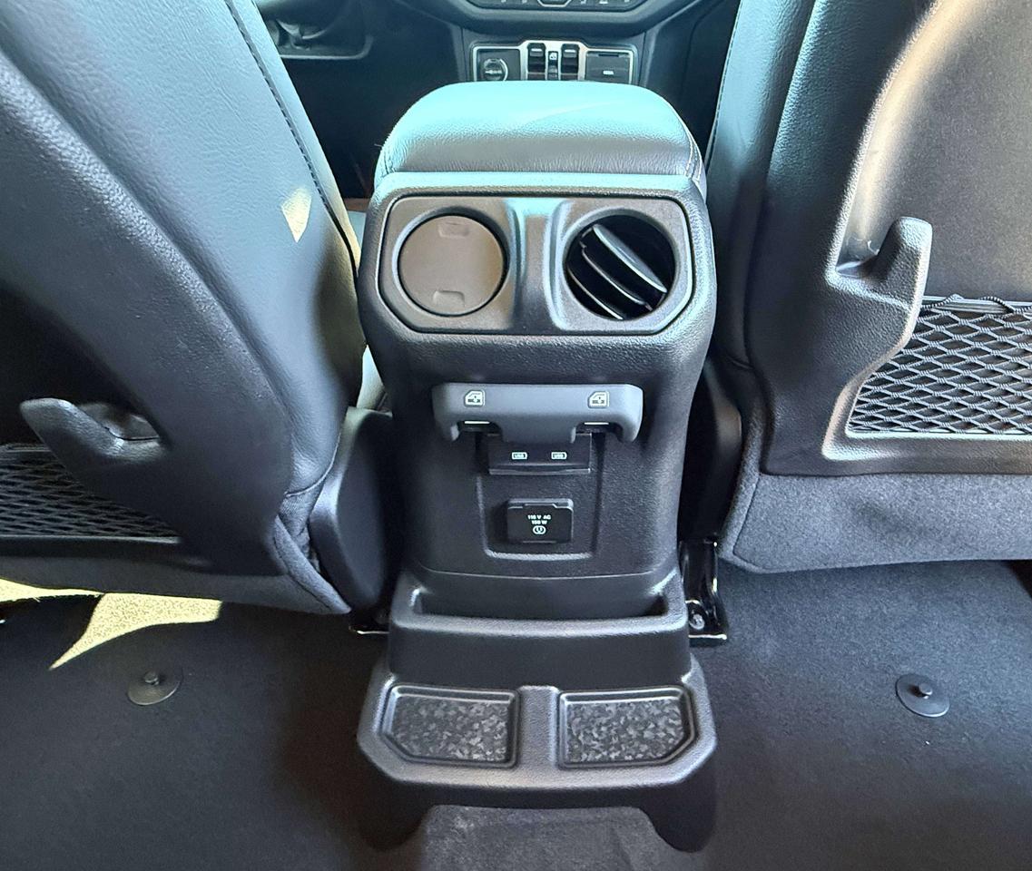 2027 Jeep Wrangler Sahara 4 Door 4x4 Photo