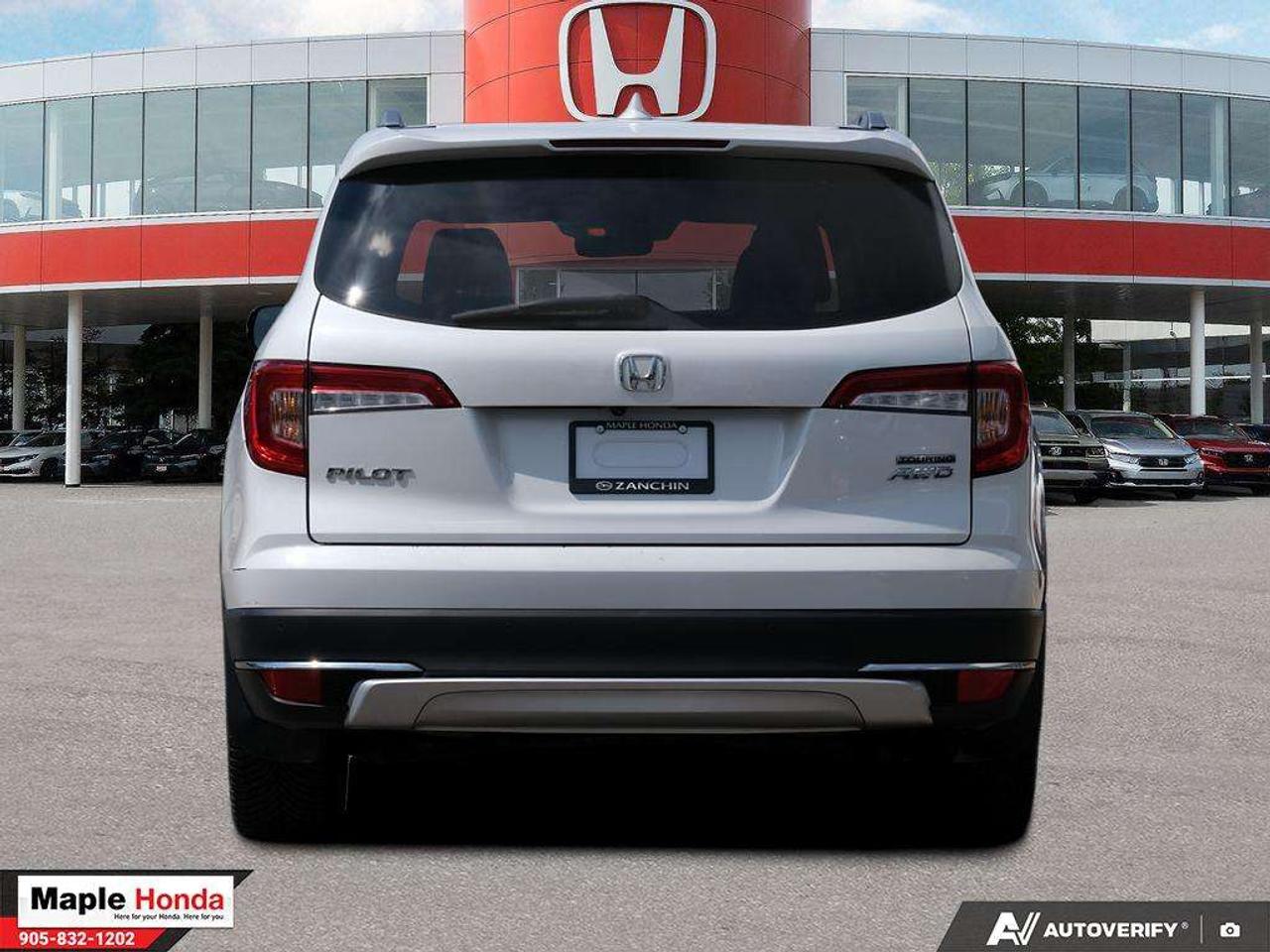 2022 Honda Pilot 7 Passenger| Leather Seats| Navi| Heated Seats Photo