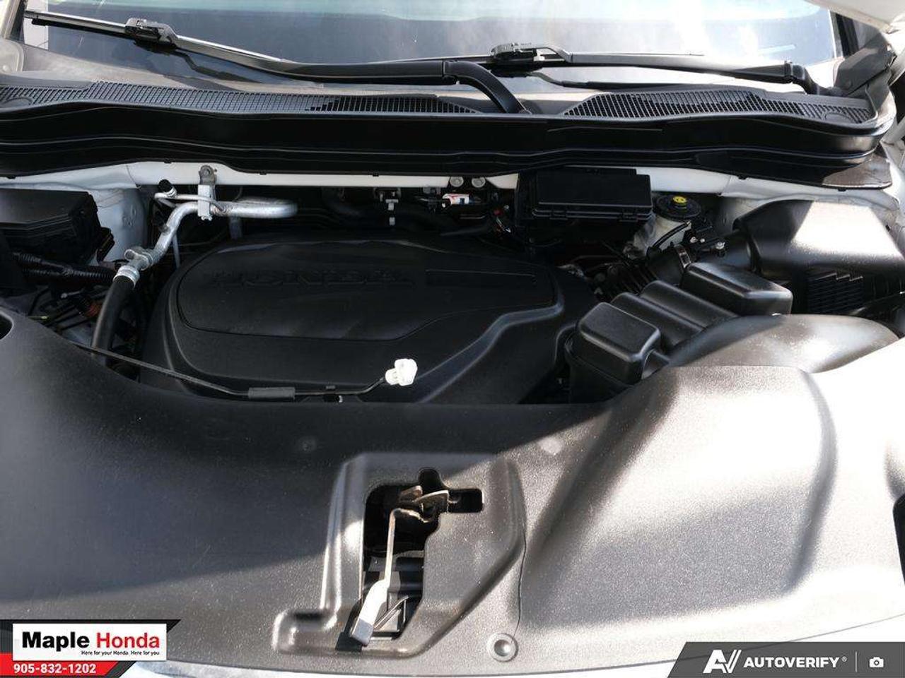 2022 Honda Pilot 7 Passenger| Leather Seats| Navi| Heated Seats Photo