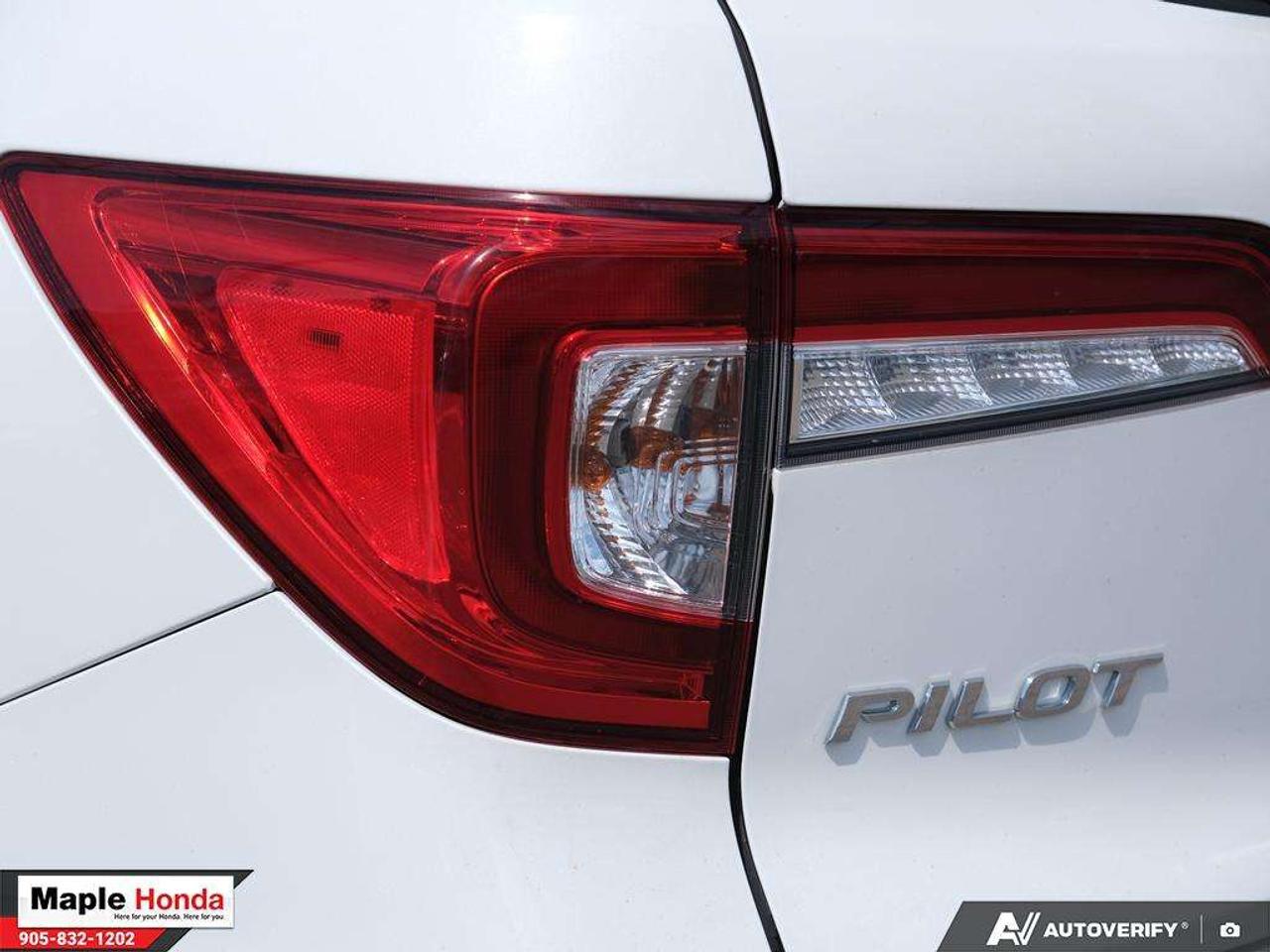 2022 Honda Pilot 7 Passenger| Leather Seats| Navi| Heated Seats Photo