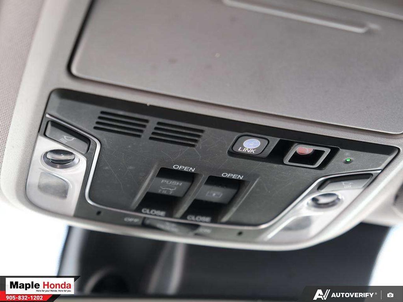 2022 Honda Pilot 7 Passenger| Leather Seats| Navi| Heated Seats Photo