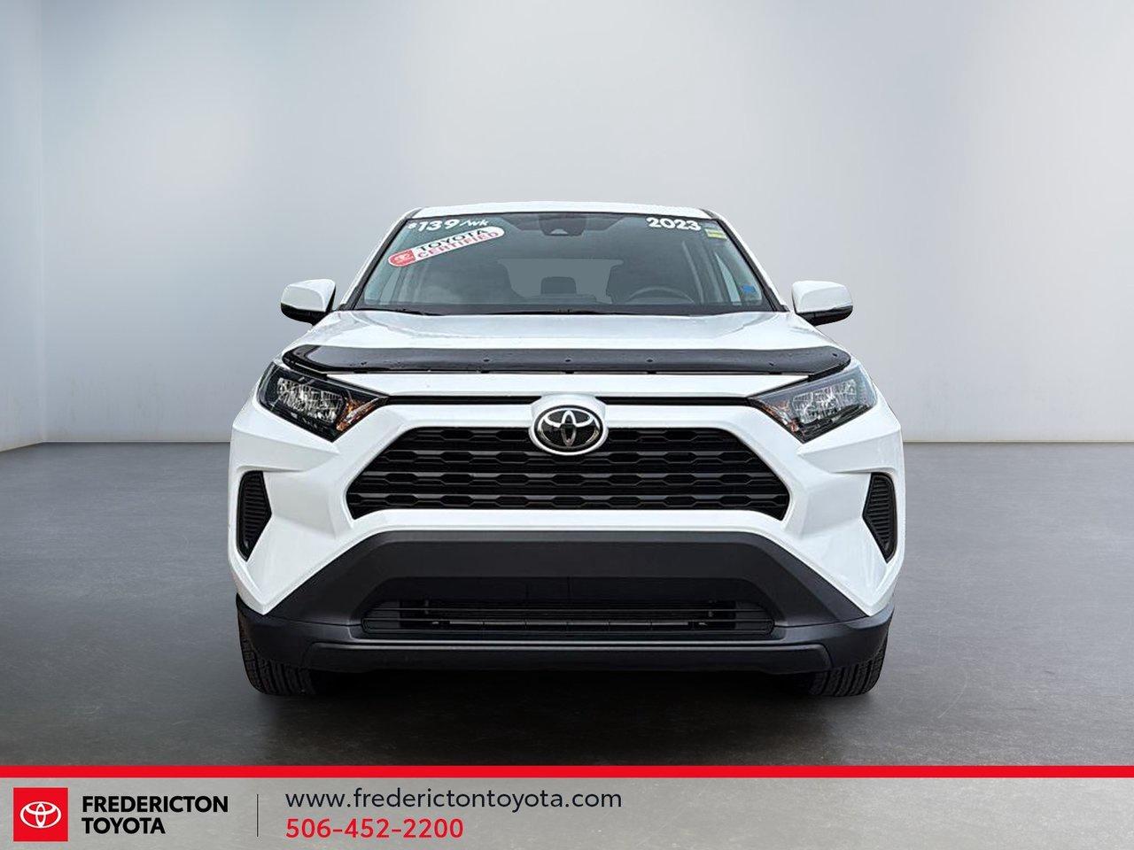 2023 Toyota RAV4 LE Photo