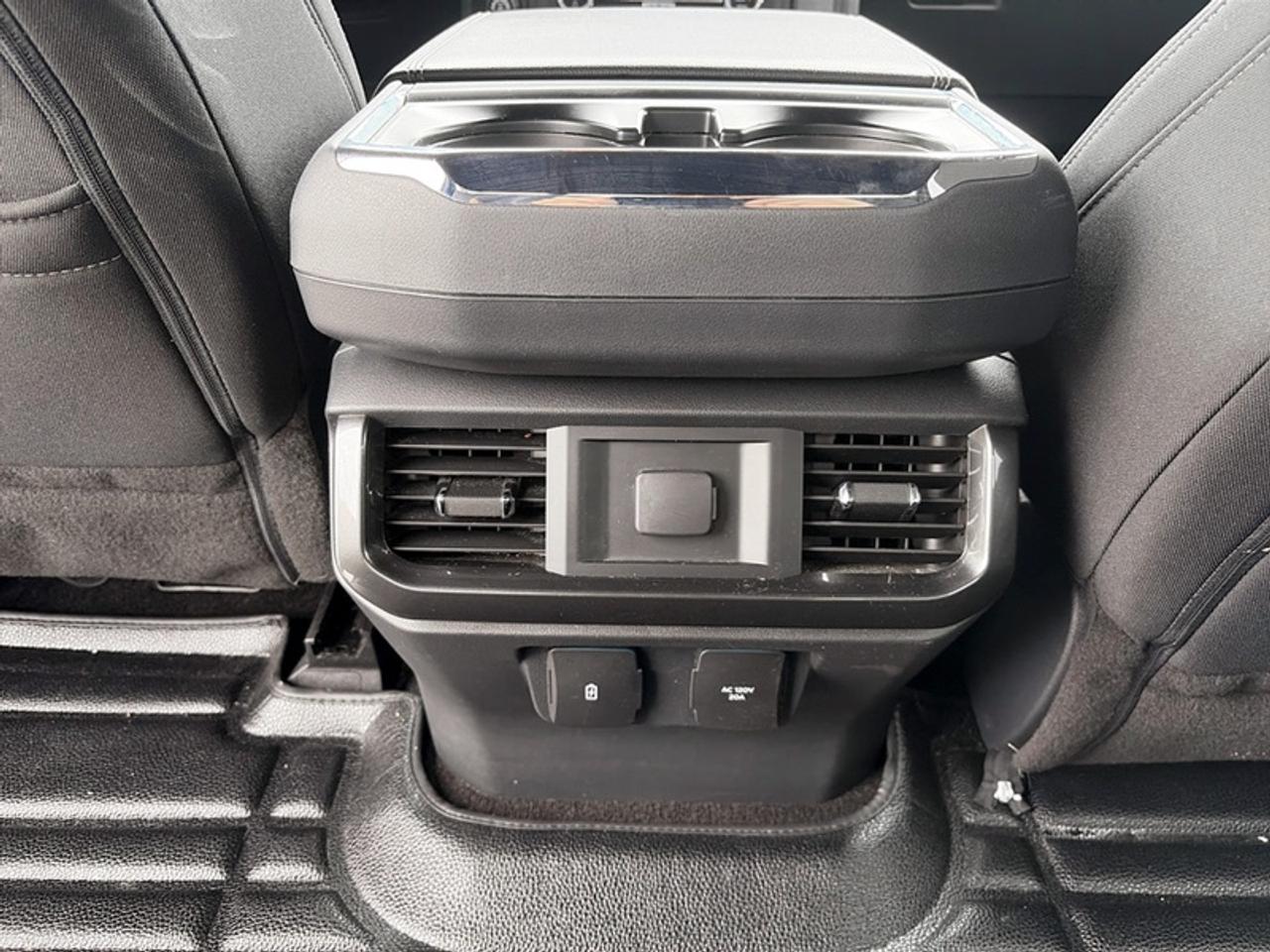 2021 Ford F-150 XLT Sport Pkg  *LOW KMS - CLEAN CARFAX* Photo