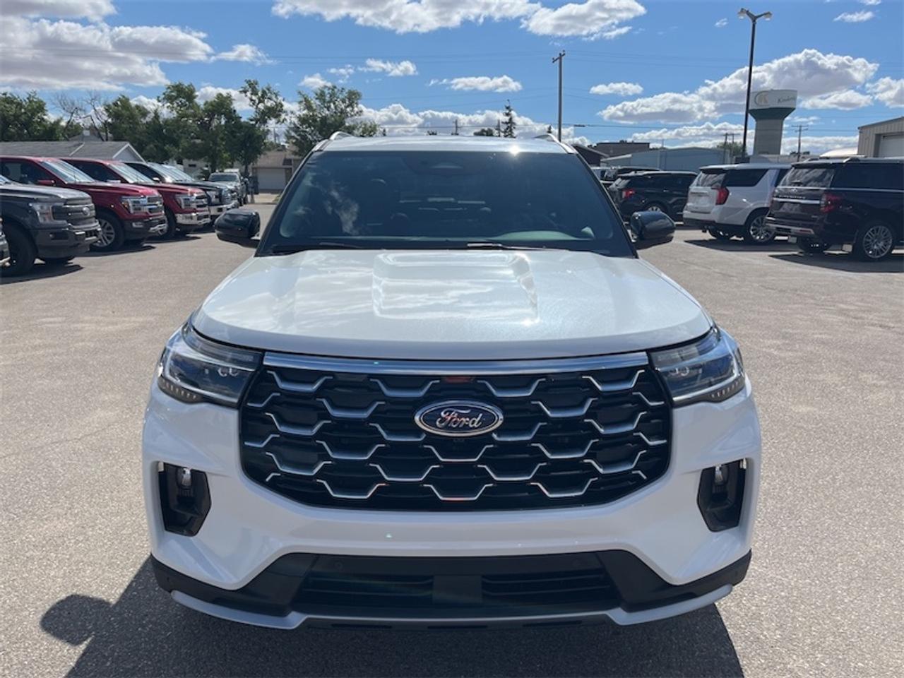 2026 Ford Explorer Platinum  - Leather Package Photo