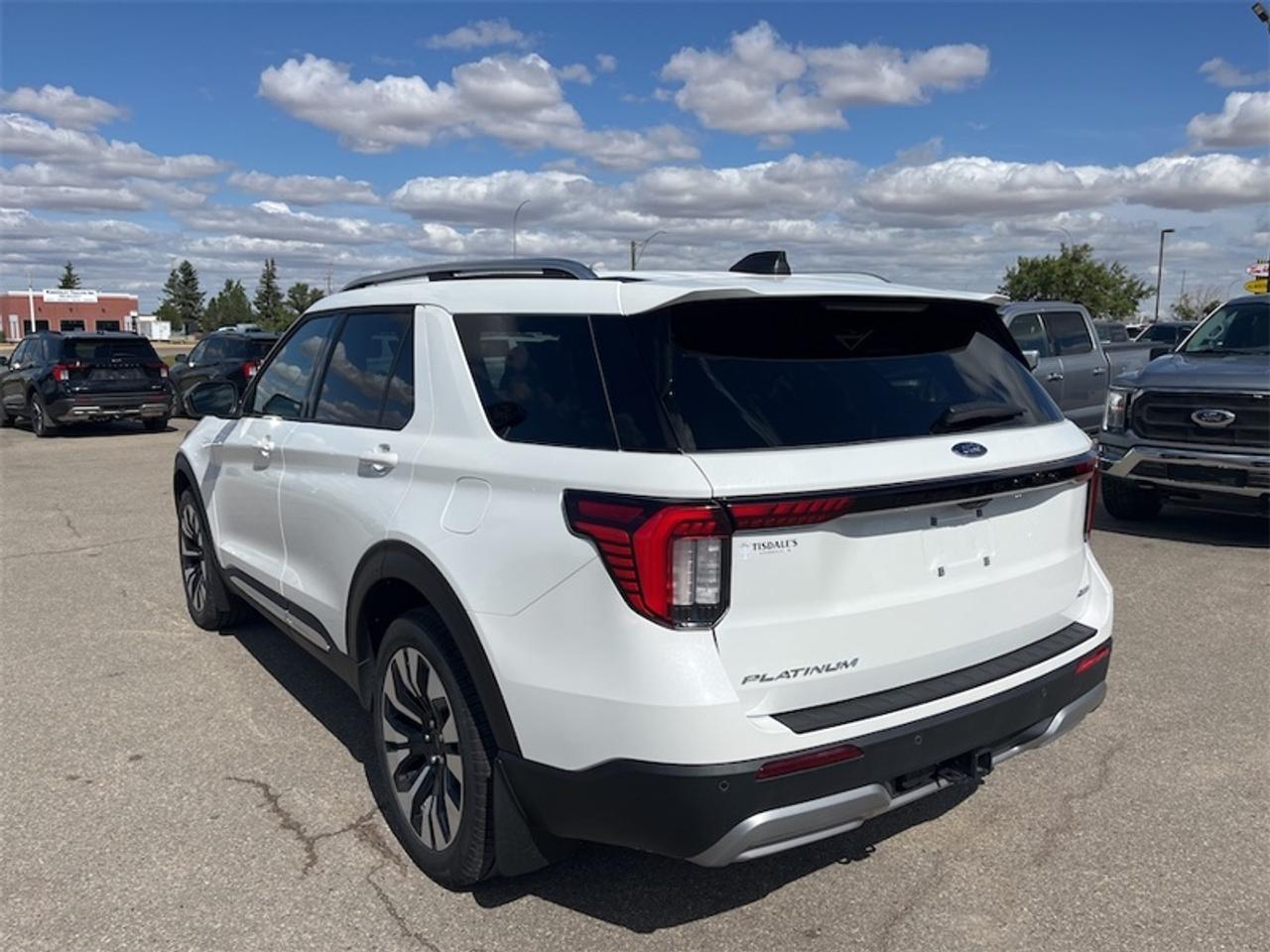 2026 Ford Explorer Platinum  - Leather Package Photo5
