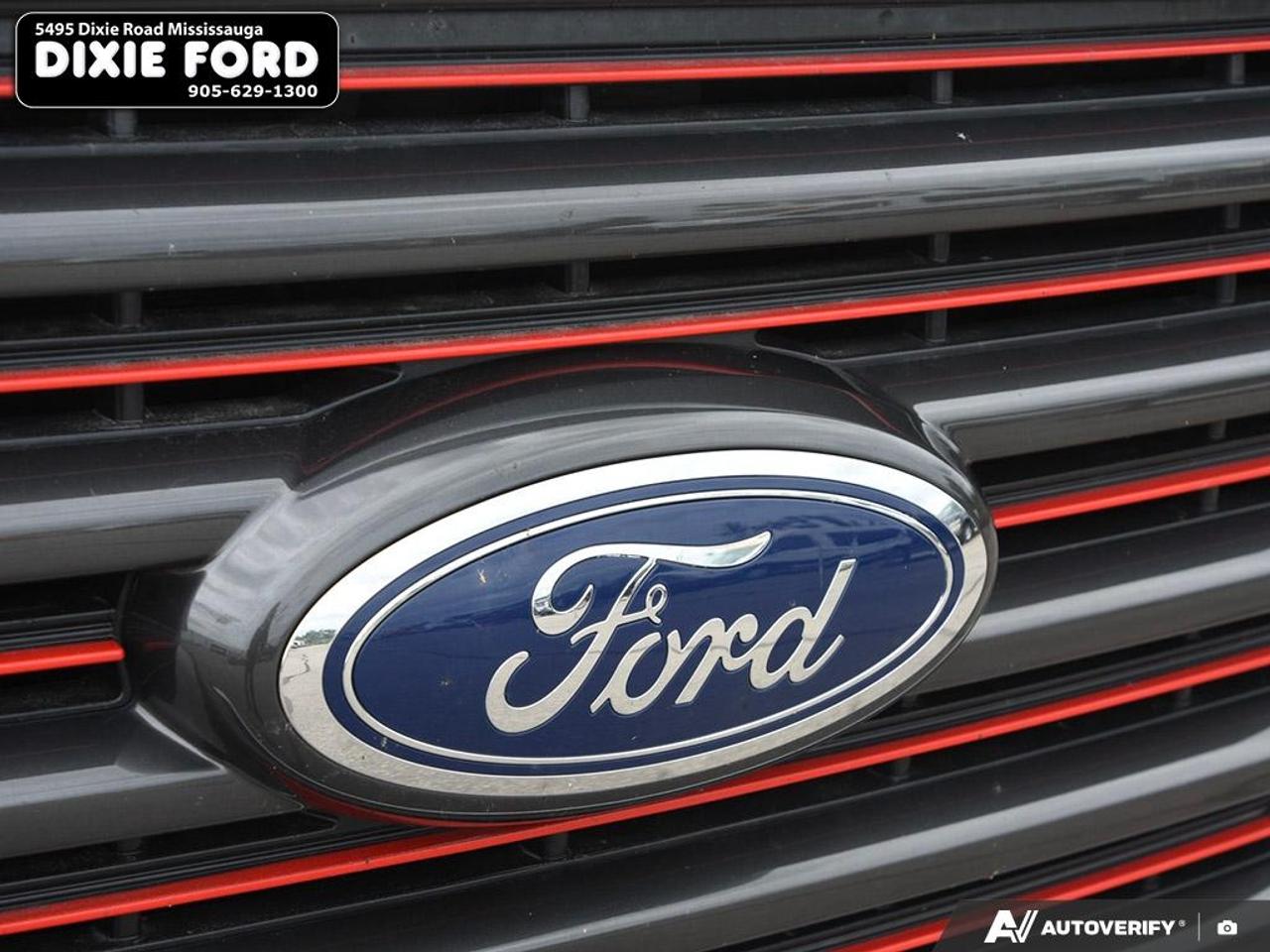 2016 Ford F-150 Lariat Photo