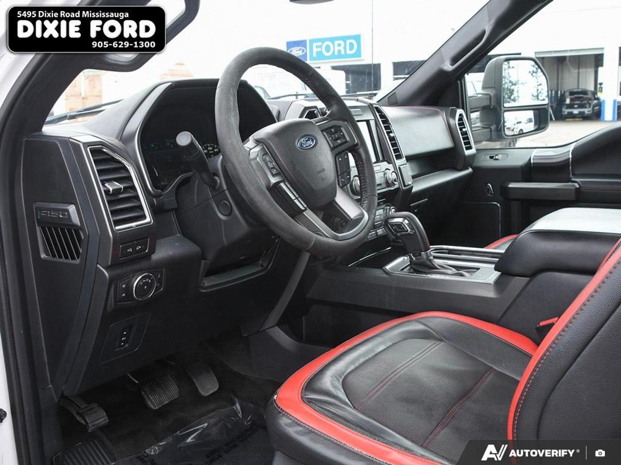2016 Ford F-150 Lariat Photo